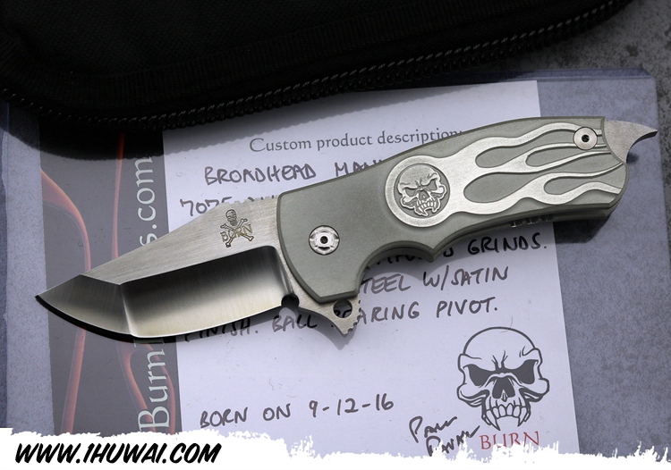 美国 BURN Knives Custom Broadhead Flipper Folding Knife 7075 手工定制布罗德海德迷你纯银骷髅雕花柄EDC折刀 附带手签证书