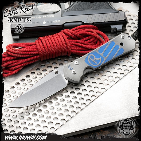 美国克里斯里夫/Chris Reeve Knives: Sebenza 21 Large Graphic - Patriotic  沙本沙大号纯钛柄雕花柄“CR爱国者”CPM S35VN钢全刃水滴头经典折刀