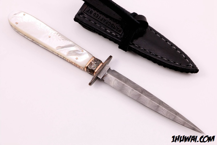  拉里·菲根（Larry Fuegen）手工Boot Dagger 双刃大马士革靴刀