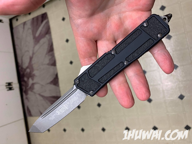 Microtech 微技术石洗Tanto Scarab “圣甲虫”  经典双动直跳