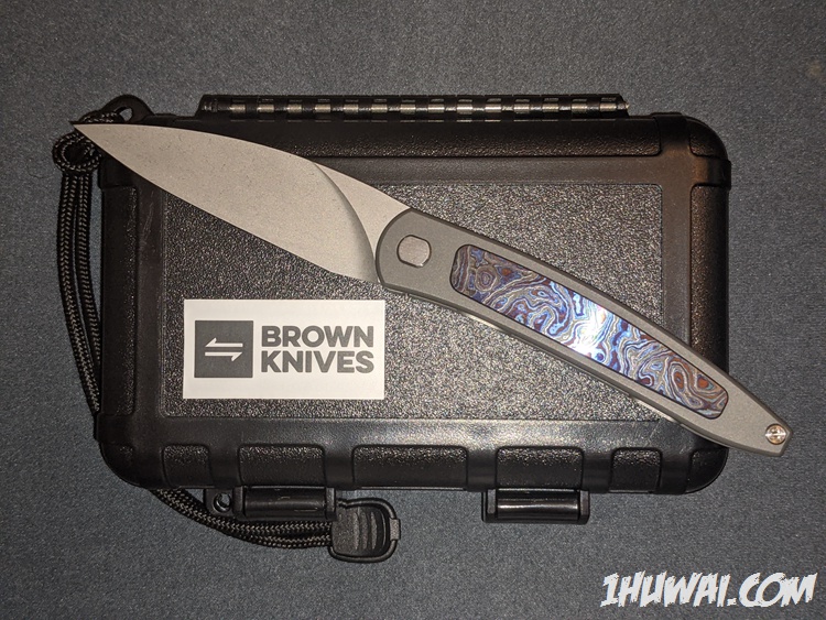 Brown Knives 定制  Exponent #83 CPM-154 石洗 钛马镶嵌 长22.2    