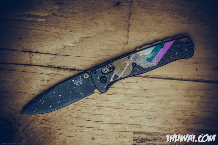 Benchmade 蝴蝶定制限量版 “登月” S30V钢 Bugout 钛柄 