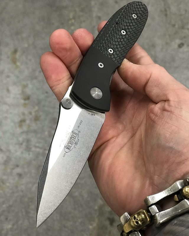 Microtech 微技术 2000  Lightfoot LCC D/A 154-CM 双动战术折刀