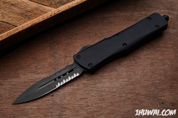 Microtech 微技术 Combat Troodon 2007年 双刃半齿战斗伤齿龙 